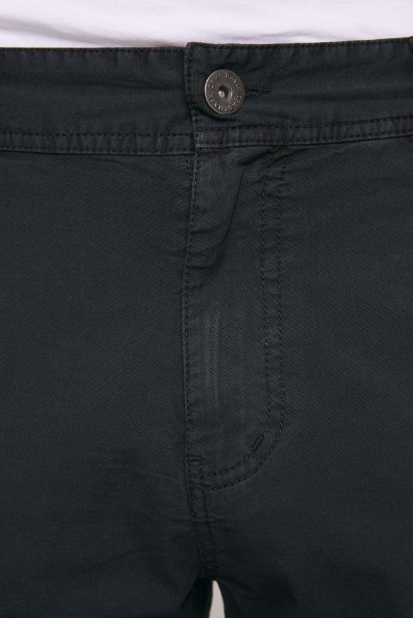 Skater Shorts mit Label-Applikationen
