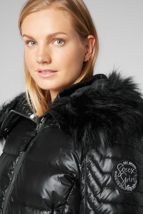 Steppjacke mit Logo Prints und Kapuze