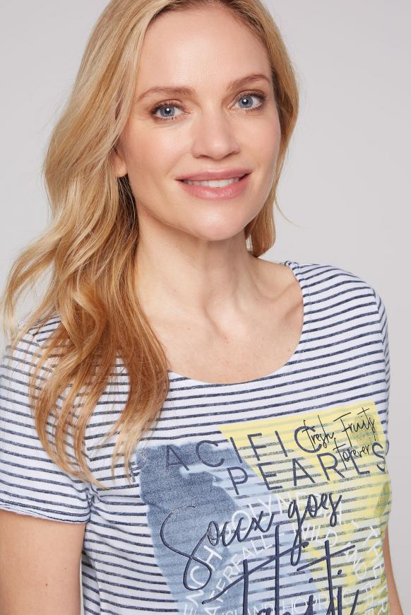 Streifenshirt mit Print und Rücken-Detail