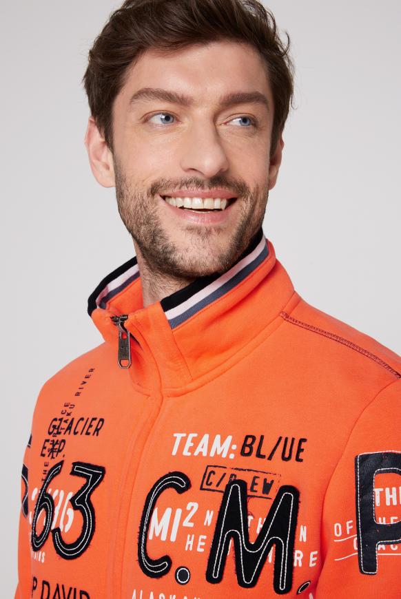 Sweatshirtjacke mit Label-Applikationen