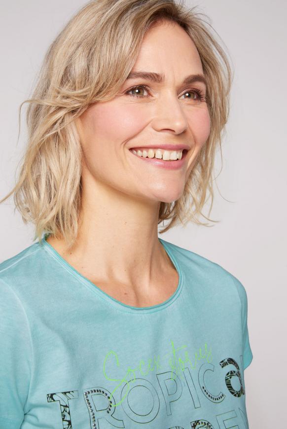 T-Shirt mit Print und Metallsteinchen