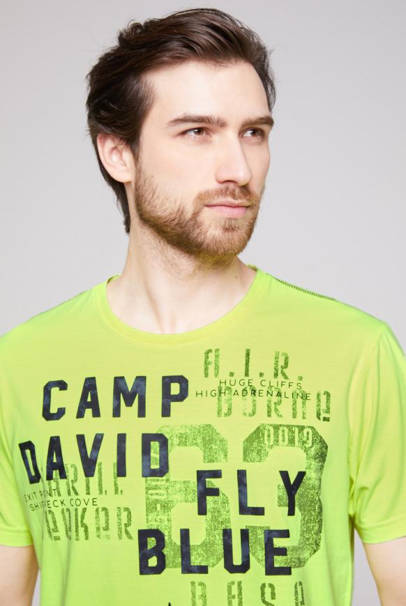 T-Shirt mit Tapes und Artwork