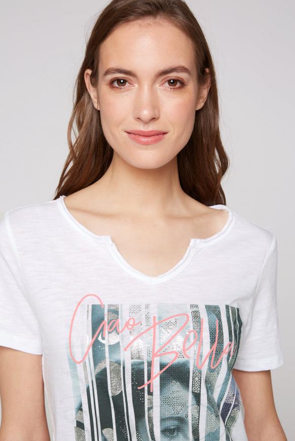 T-Shirt mit Used-Kanten und Artwork