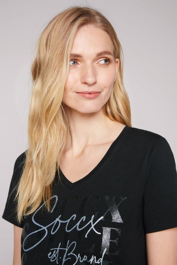 T-Shirt mit V-Ausschnitt und Artwork