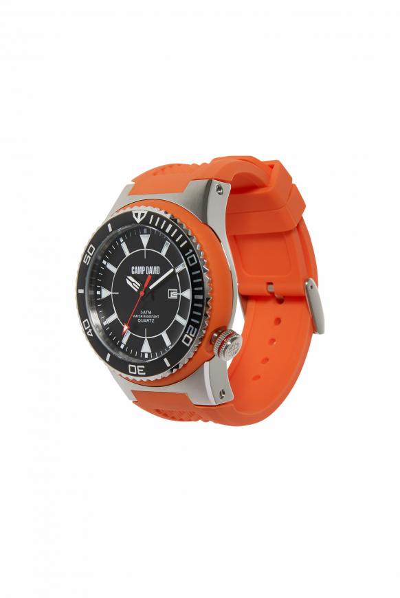 Uhr mit Tauchlünette und Silikonarmband