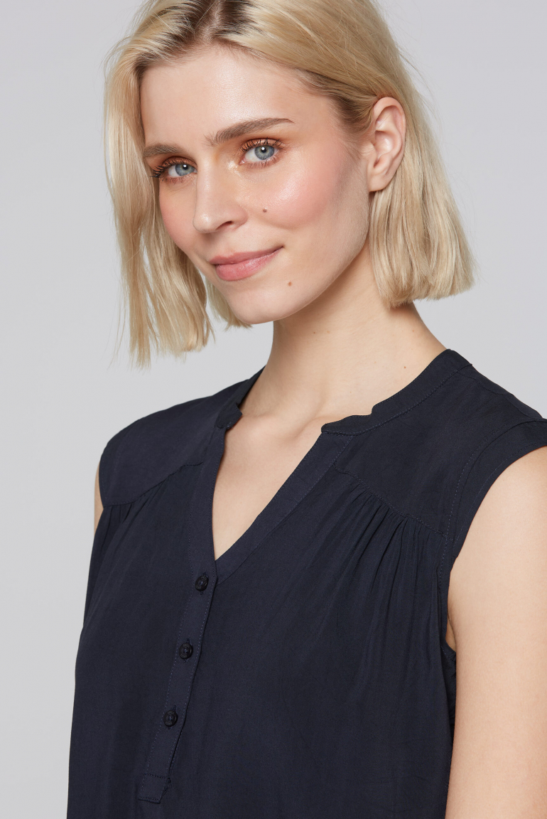 Ärmellose Bluse mit Rücken-Artwork