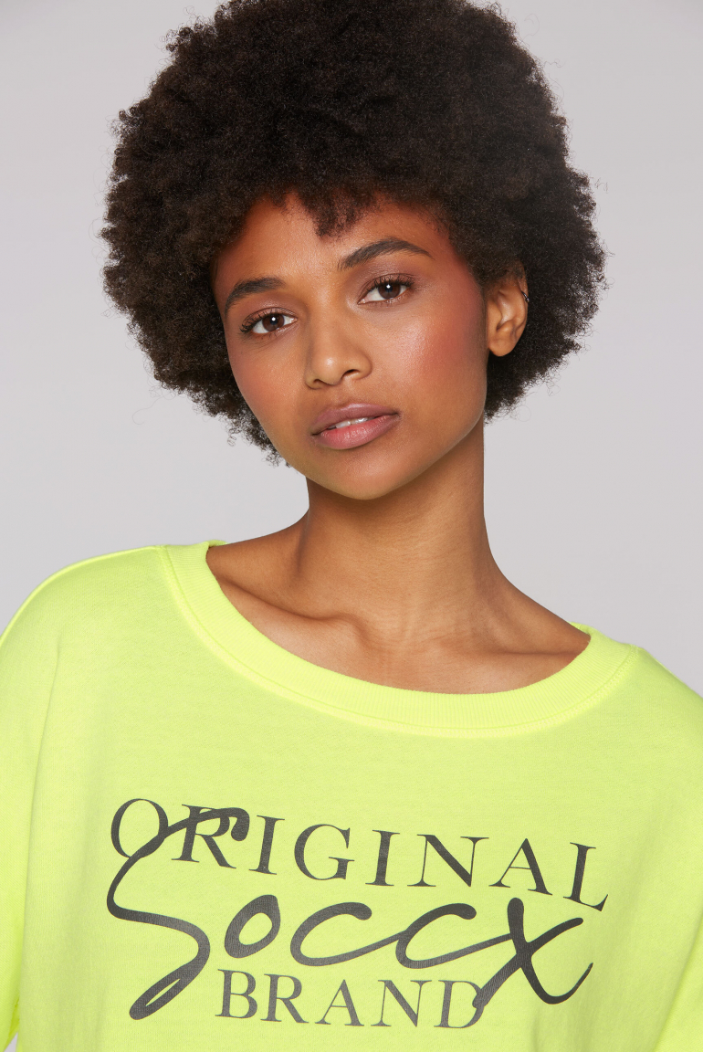 Basic Sweatshirt mit verkürzten Fledermausärmeln