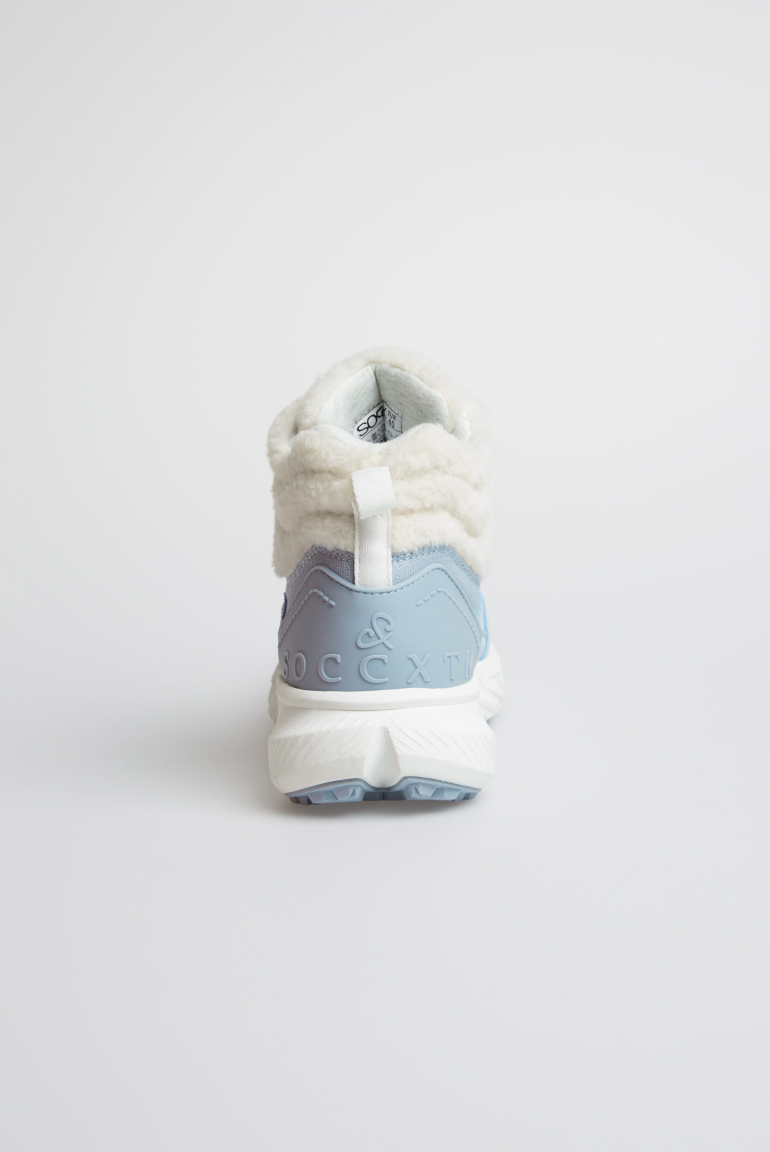 Hightop Sneaker im Hiking-Stil
