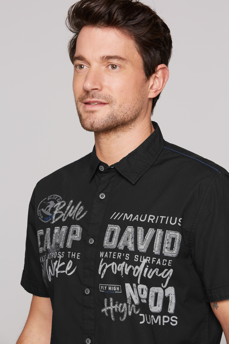 Kurzarmhemd mit Label Prints
