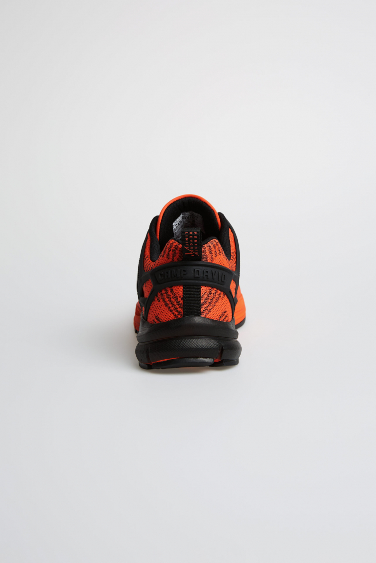 Leichter Sneaker im Knit-Design mit Logo Artwork