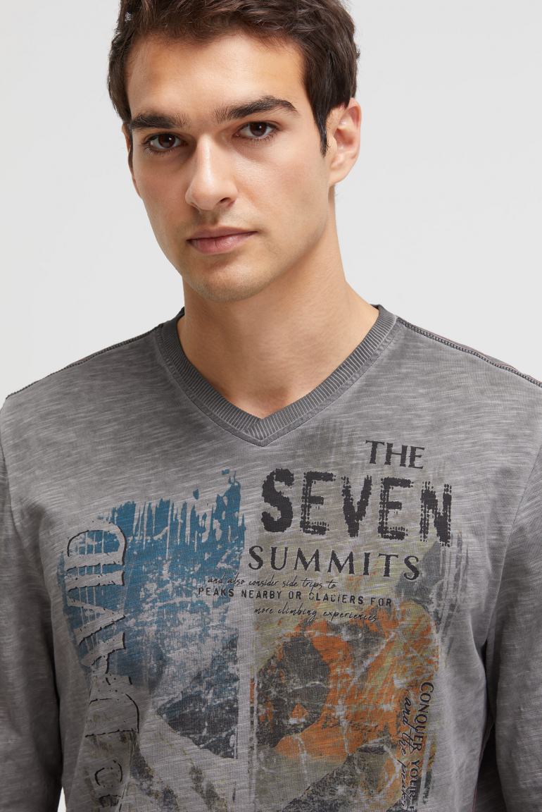 Longsleeve mit V-Neck und Photoprint