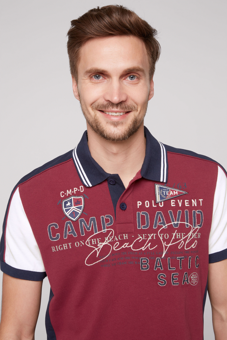 Pikee-Polo mit Color-Blocking und Artwork
