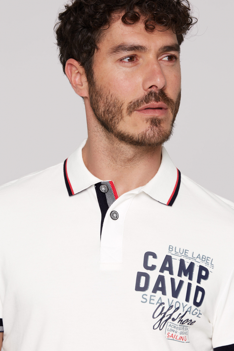 Pikee-Polo mit Rubber Artwork und Two-Tone-Details