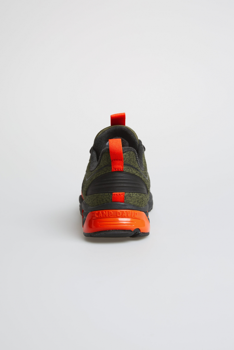 Premium Sneaker mit Jacquard-Design und Rubber Logo
