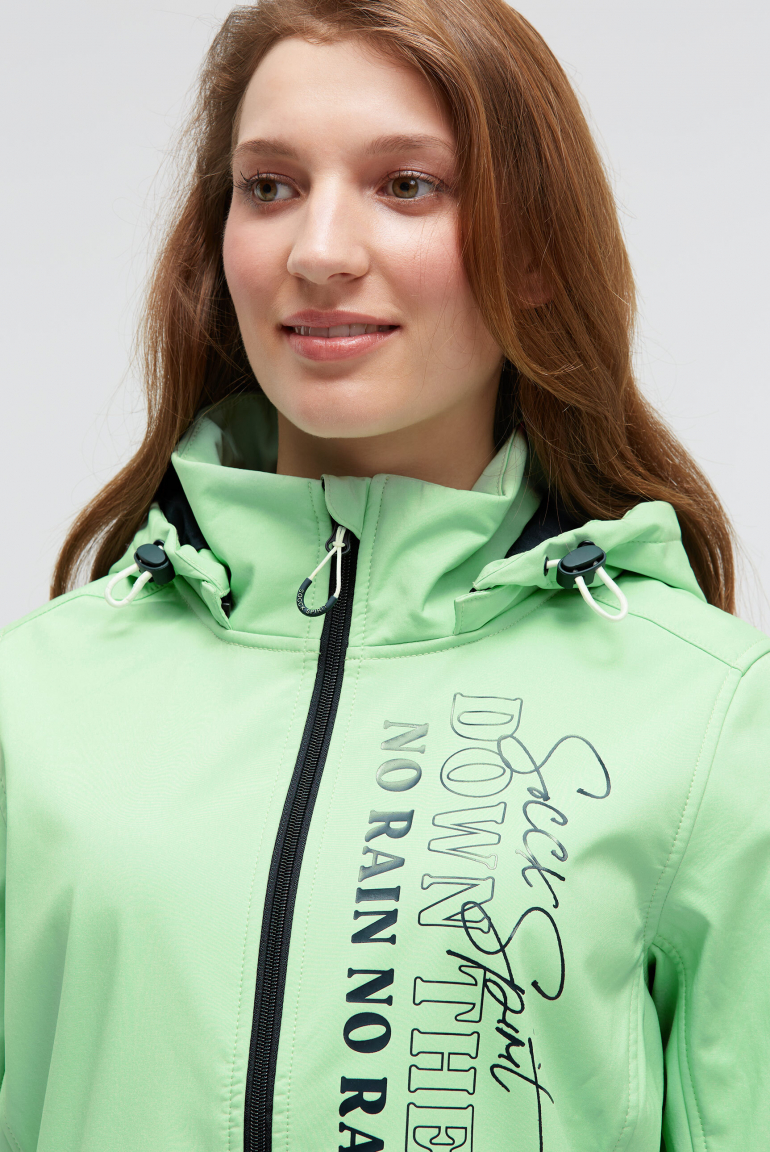 Softshelljacke mit Kapuze und Glossy Prints