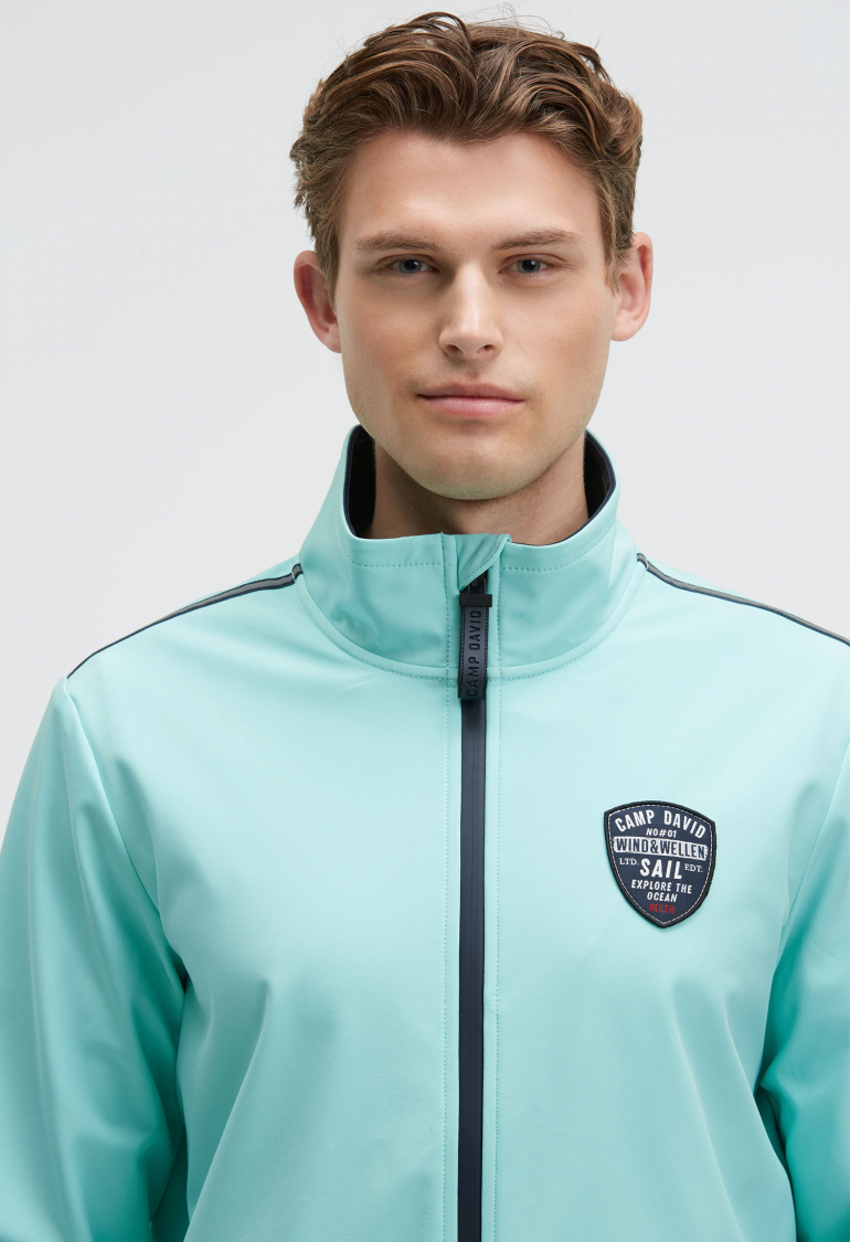 Softshelljacke mit Patch und Print