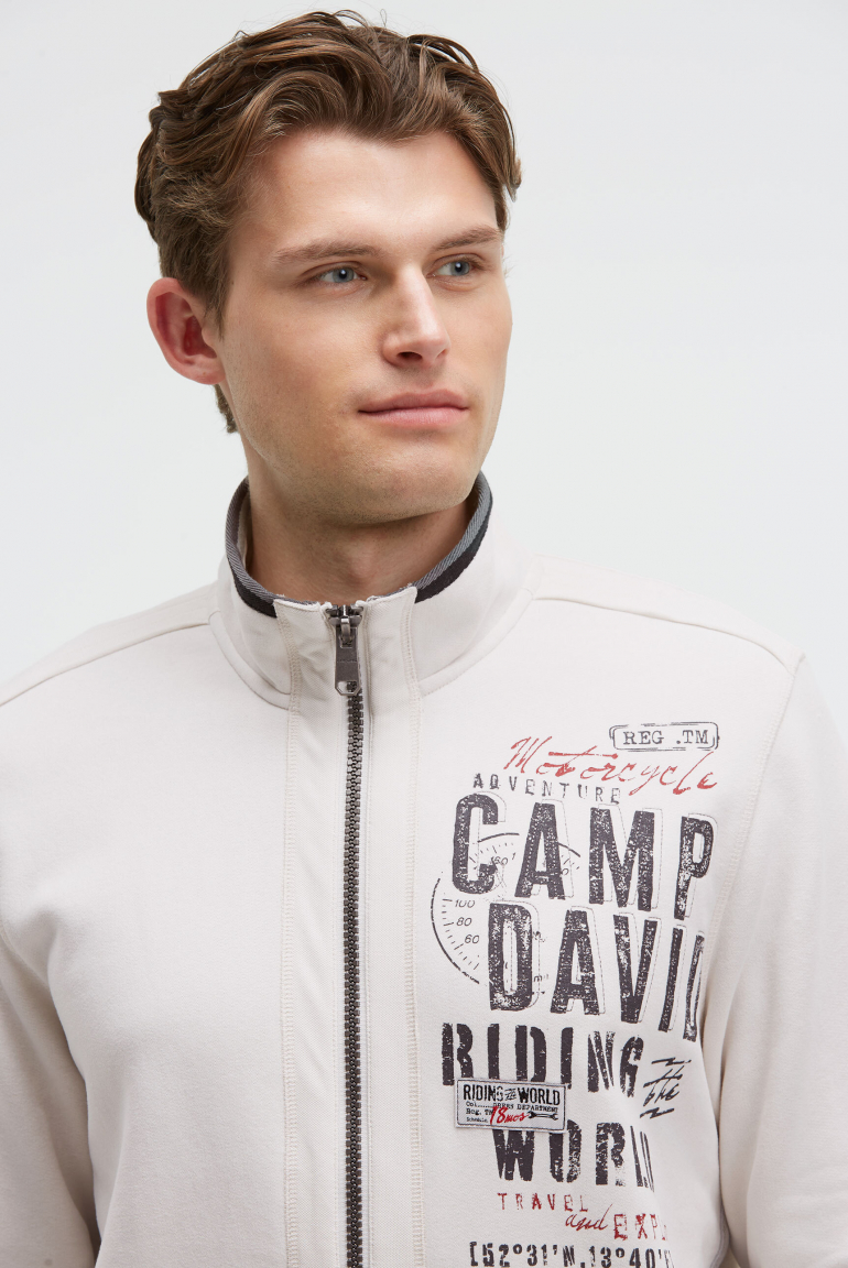 Sweatjacke mit Pikee-Tapes und Artwork