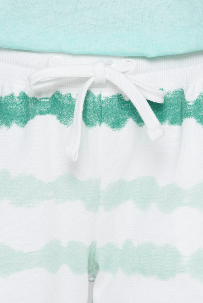 Sweatshorts mit Streifen im Batik-Look