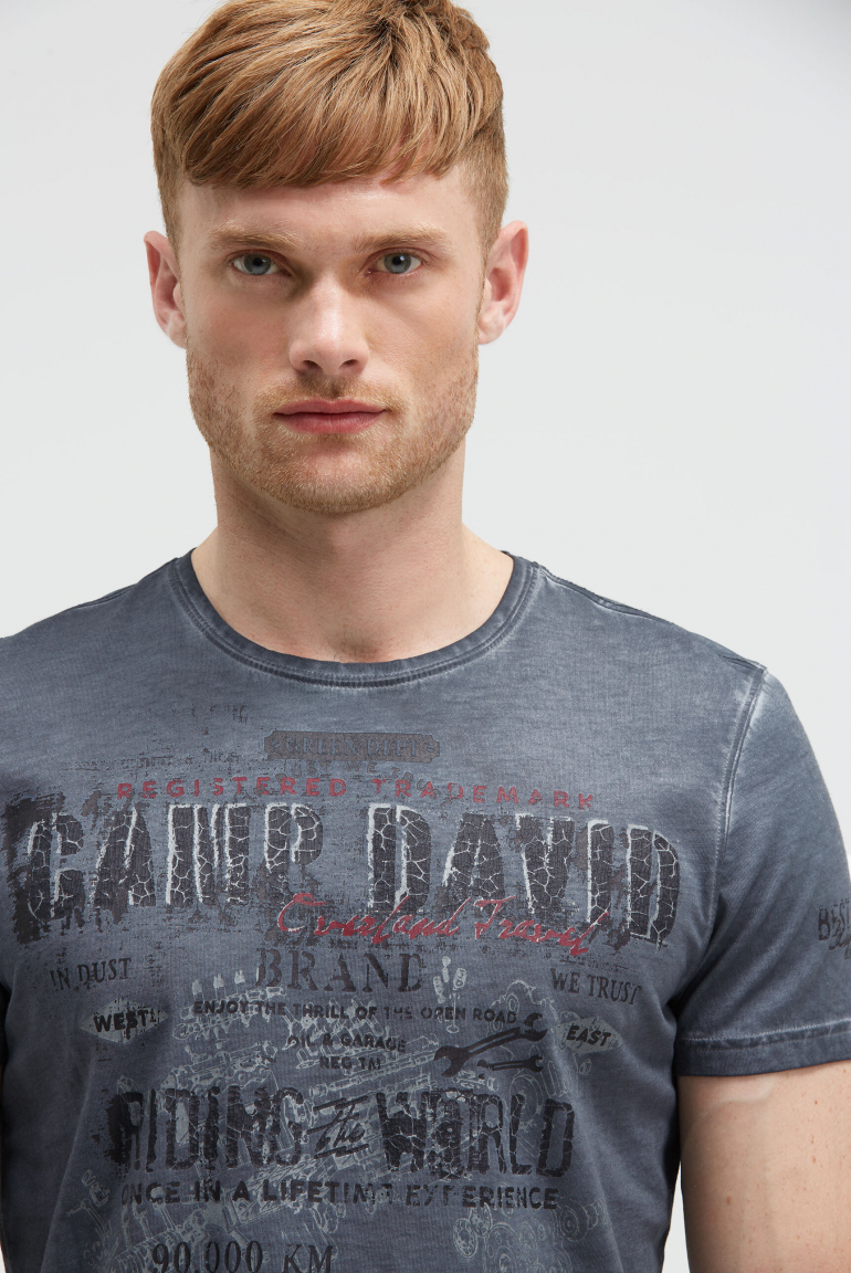 T-Shirt im Used Look mit Crack Prints