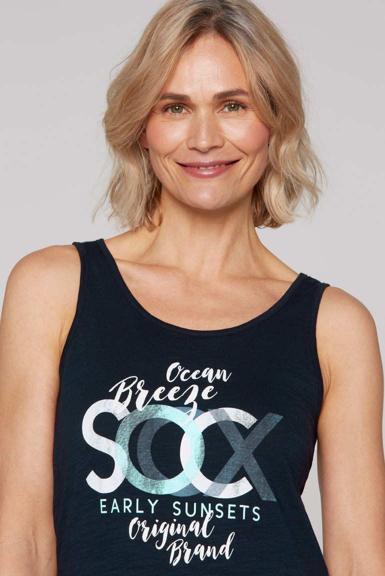 Tanktop mit Label Print