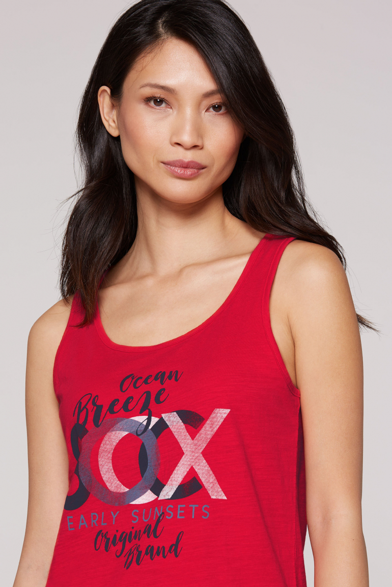 Tanktop mit Label Print