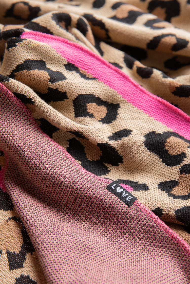 Triangle-Tuch mit Animal Intarsia