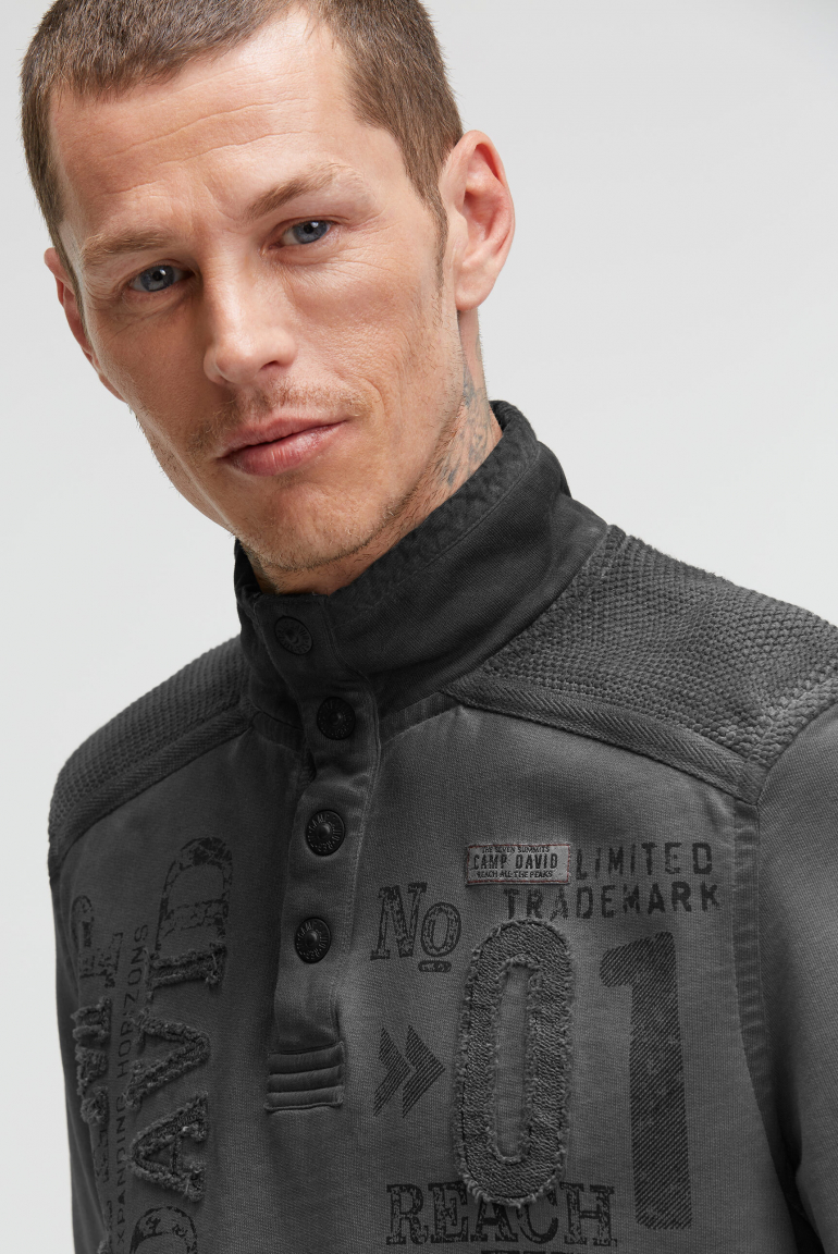 Troyer-Sweatshirt mit Strick-Details und Artworks