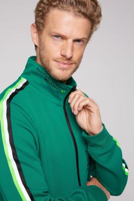 morepic-5