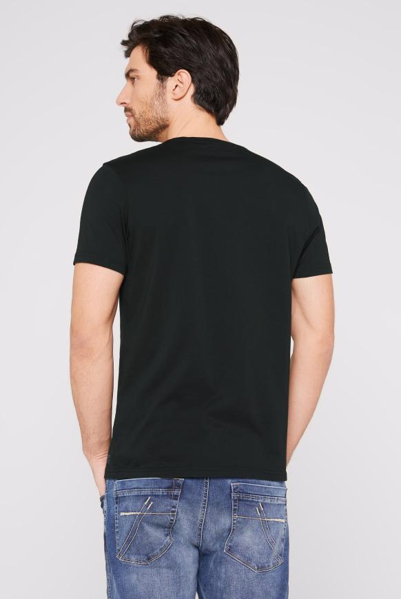 Basic T-Shirt mit Rundhalsausschnitt