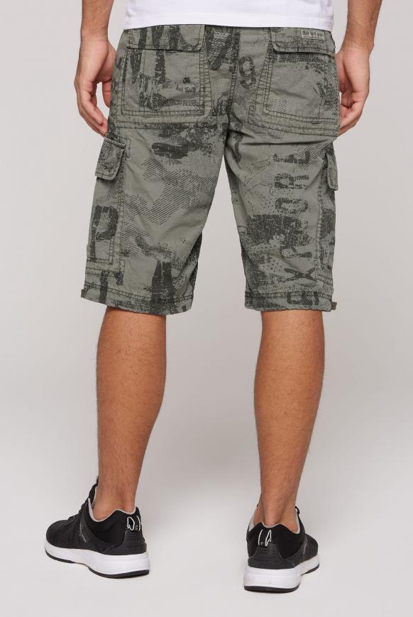 Cargo Shorts mit All Over Print