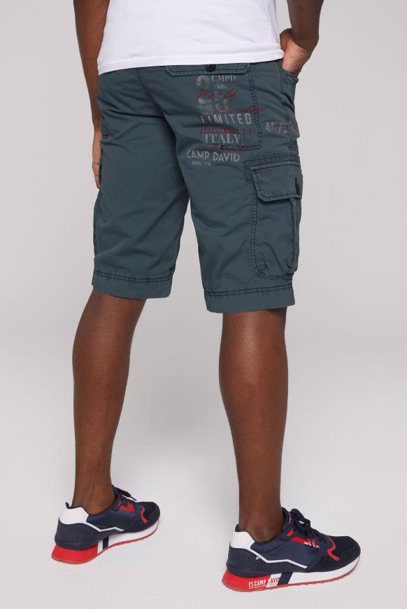 Cargo Shorts mit Tapes und Label Prints