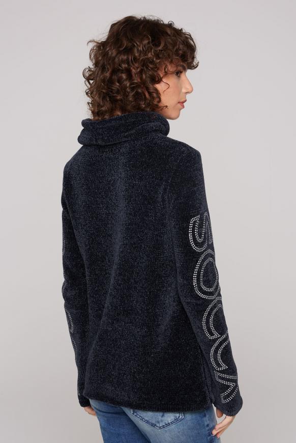 Chenille-Pullover mit Rollkragen und Logo
