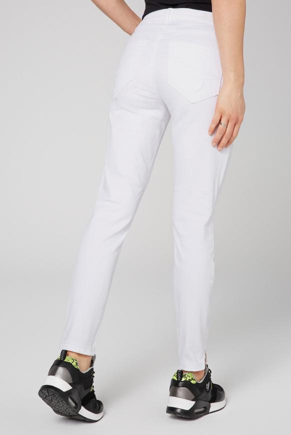 Coloured Jeans MI:RA mit tonigen Nähten