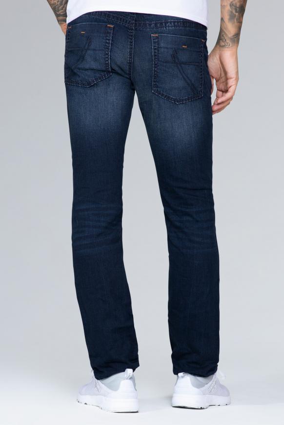 Denim NI:CO mit tonigen Nähten Regular Fit