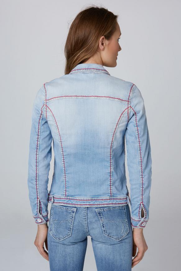 Gebleachte Jeansjacke LI:ND mit Kontrastnähten