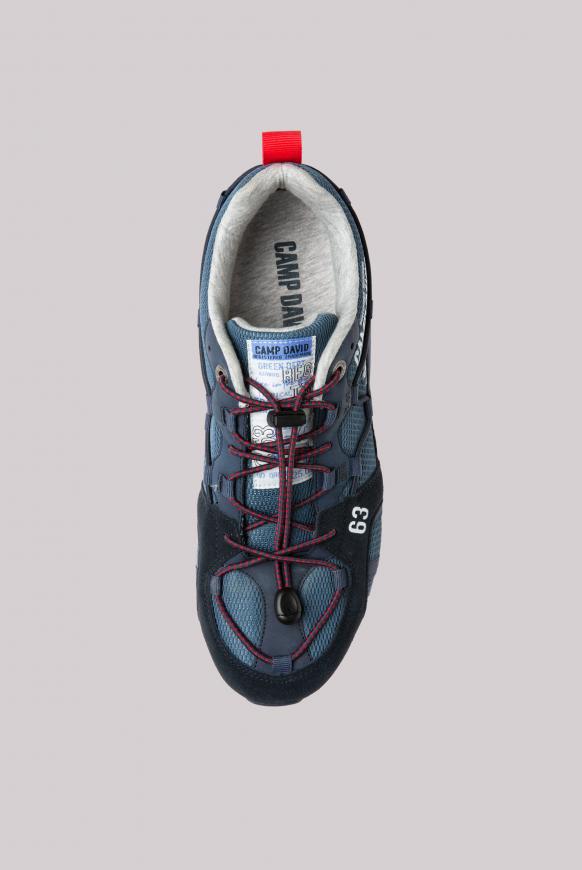 Hiking Sneaker mit Mesh-Struktur