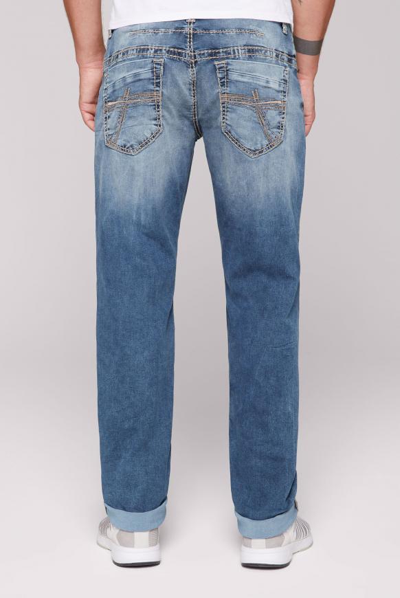 Jeans CO:NO mit dicken Steppnähten