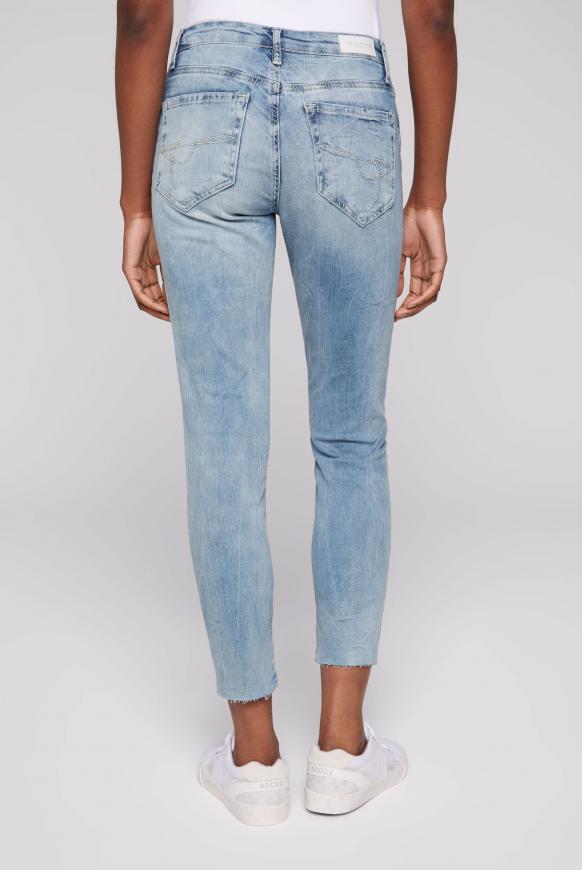 Jeans HE:NY mit Destroy-Effekten