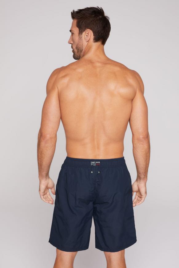 Lange Beachshorts mit Logo-Artwork
