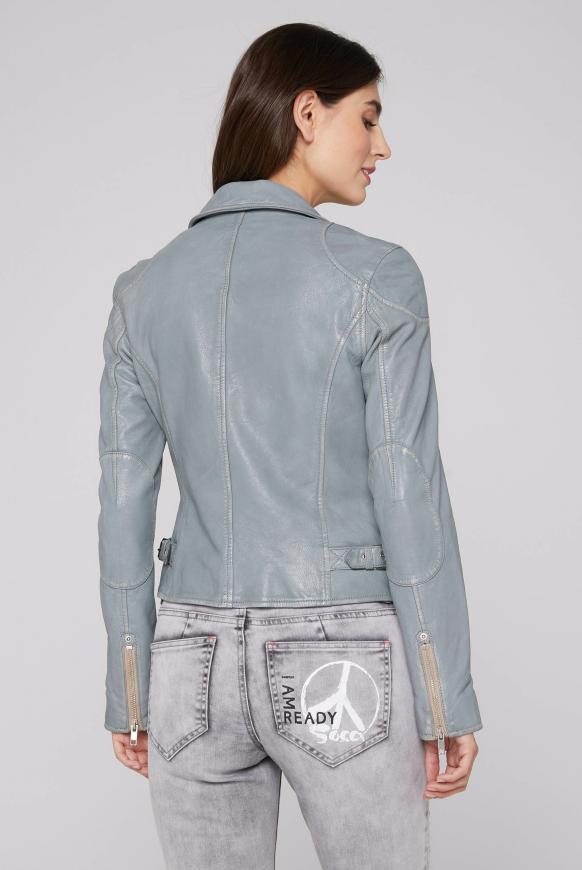 Lederjacke im Biker-Stil