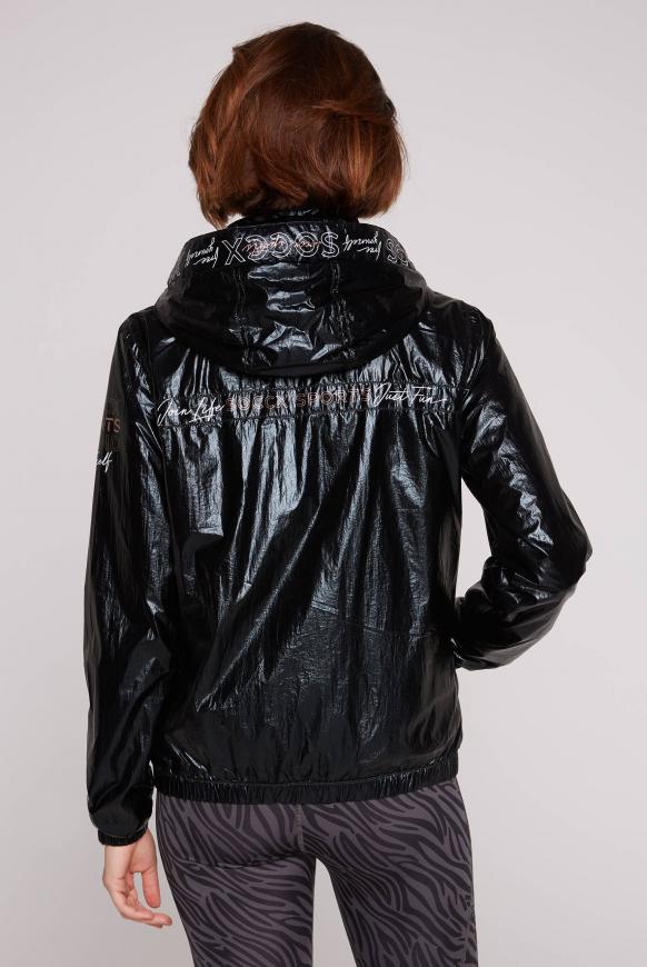 Metallic-Blouson mit Kapuze und Logo Prints