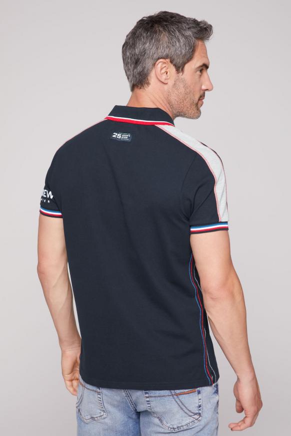 Pikee-Polo mit Farbstreifen und Logo-Stickereien