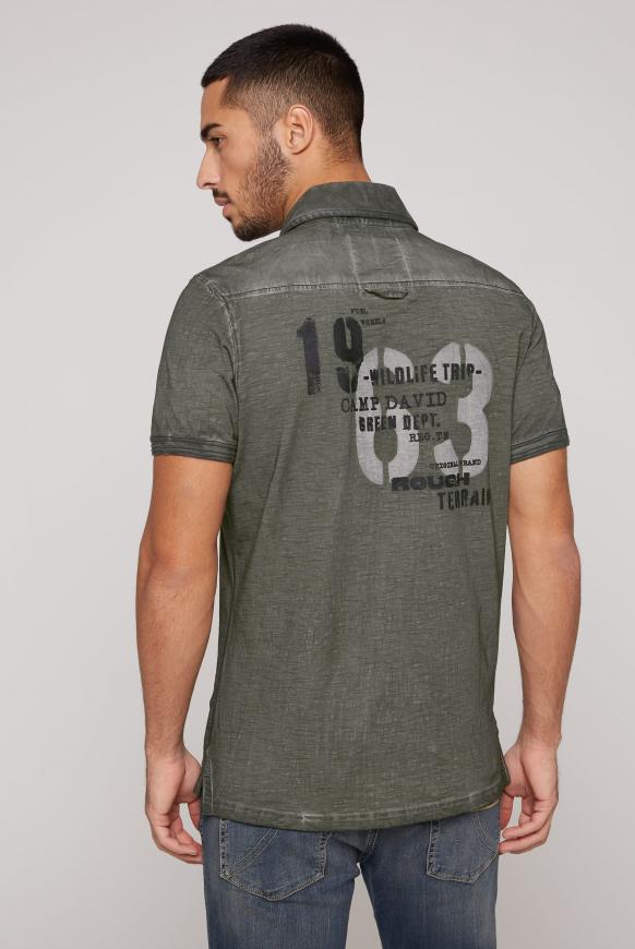 Polo Oil Dyed mit beidseitigen Label Prints