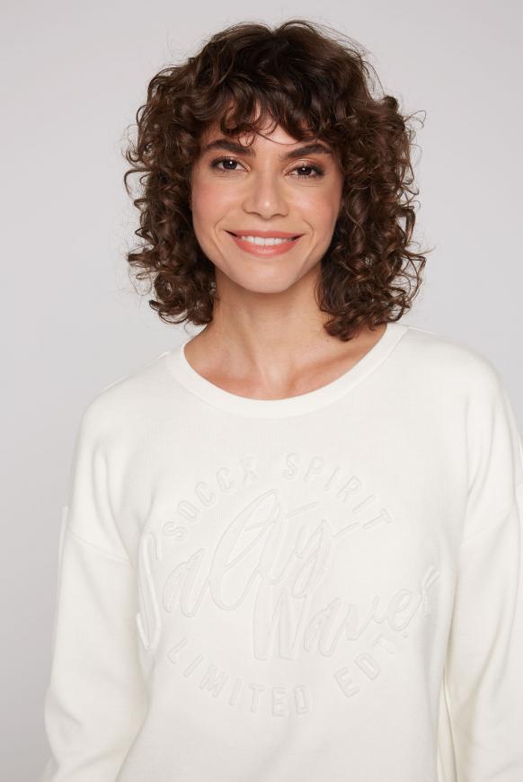Pullover mit Prägedruck