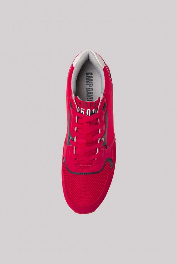 Sneaker im Retro Look mit Logo Artworks