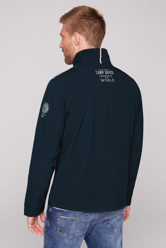 Softshelljacke mit reflektierenden Details
