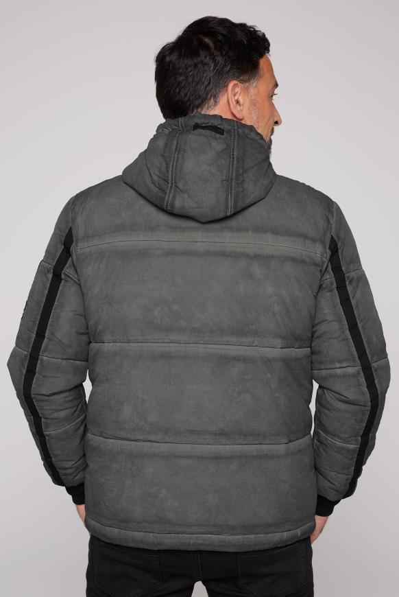 Steppjacke mit Crinkle- und Spray-Effekt