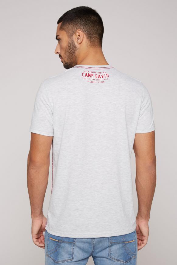T-Shirt mit Label Print