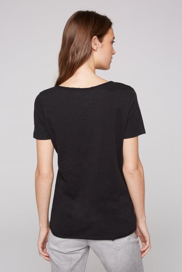 T-Shirt mit Used-Kanten und Artwork