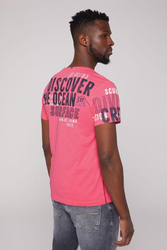 T-Shirt mit V-Neck und Rubber-Artworks